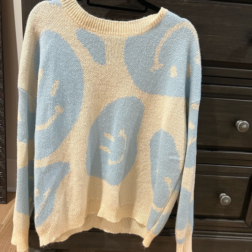 Altar'd State Blue and Cream Patterned Sweater